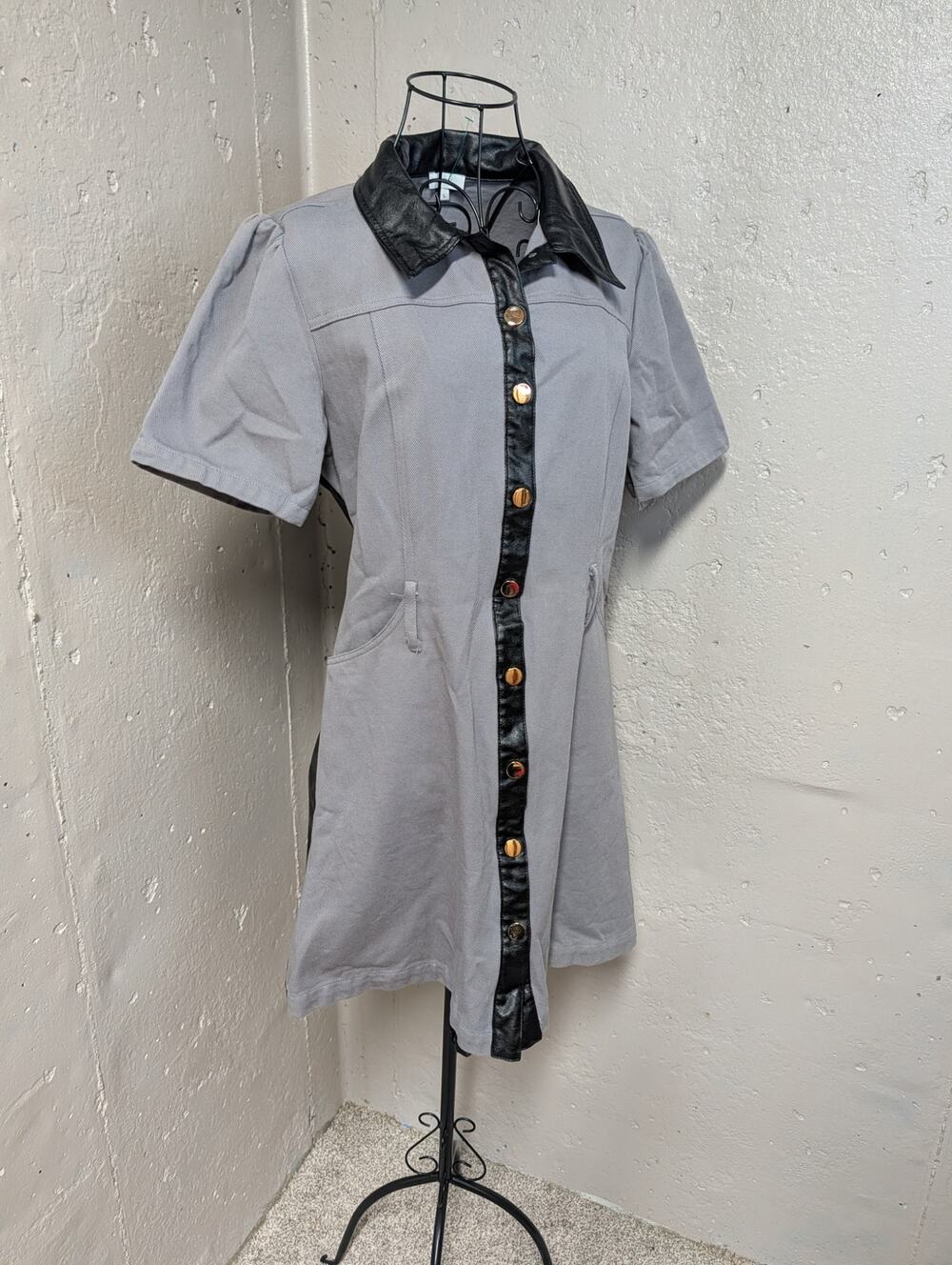 VOY Gray Black Faux Leather Trim Button Front Mod Mini Dress L